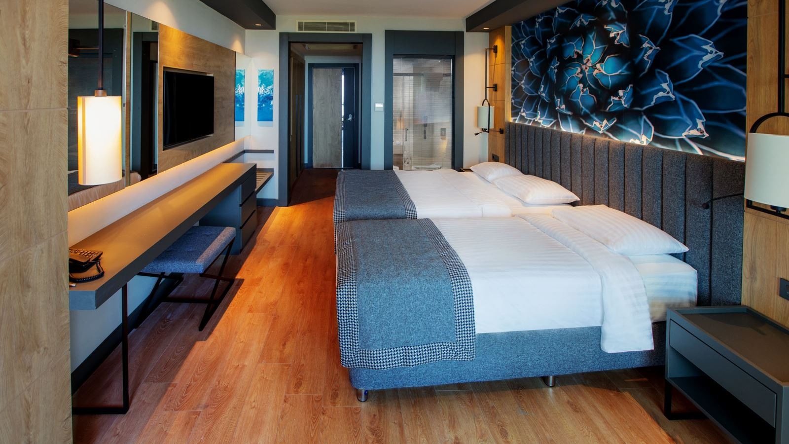 rooms-standard-side-sea-view-room