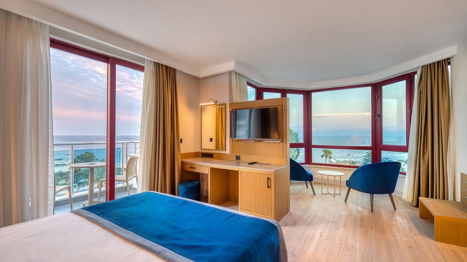 rooms-suite-room