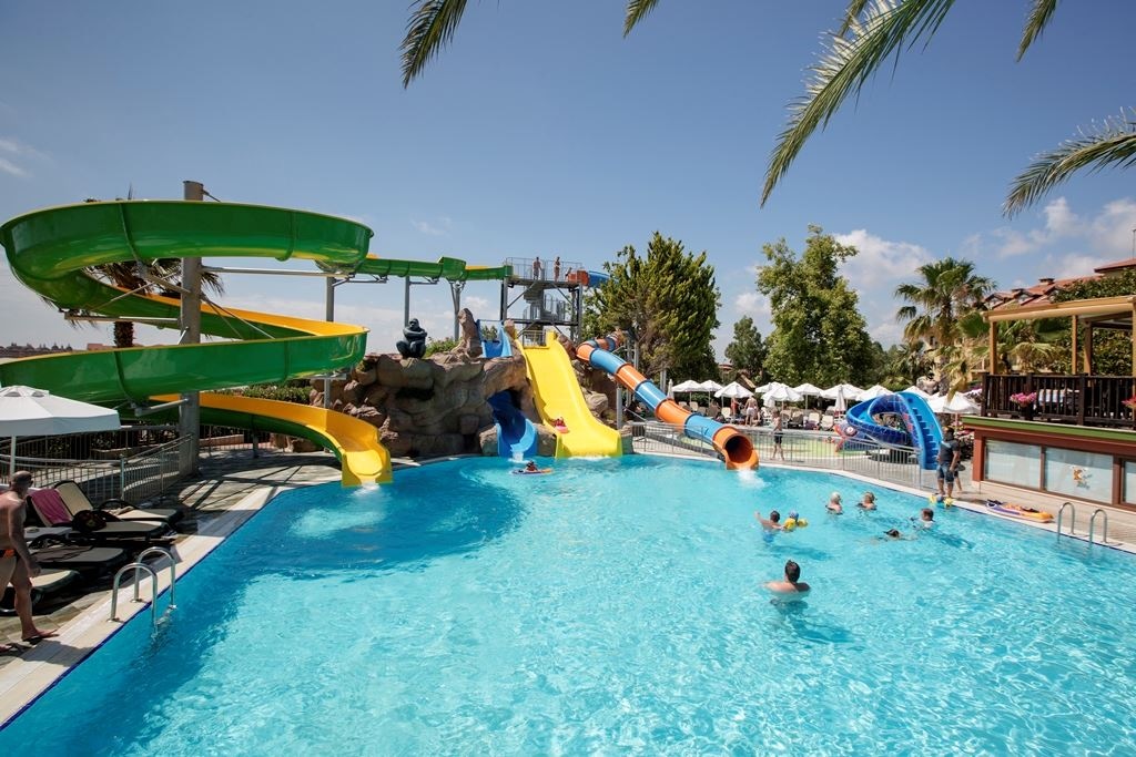 water-park-water-park