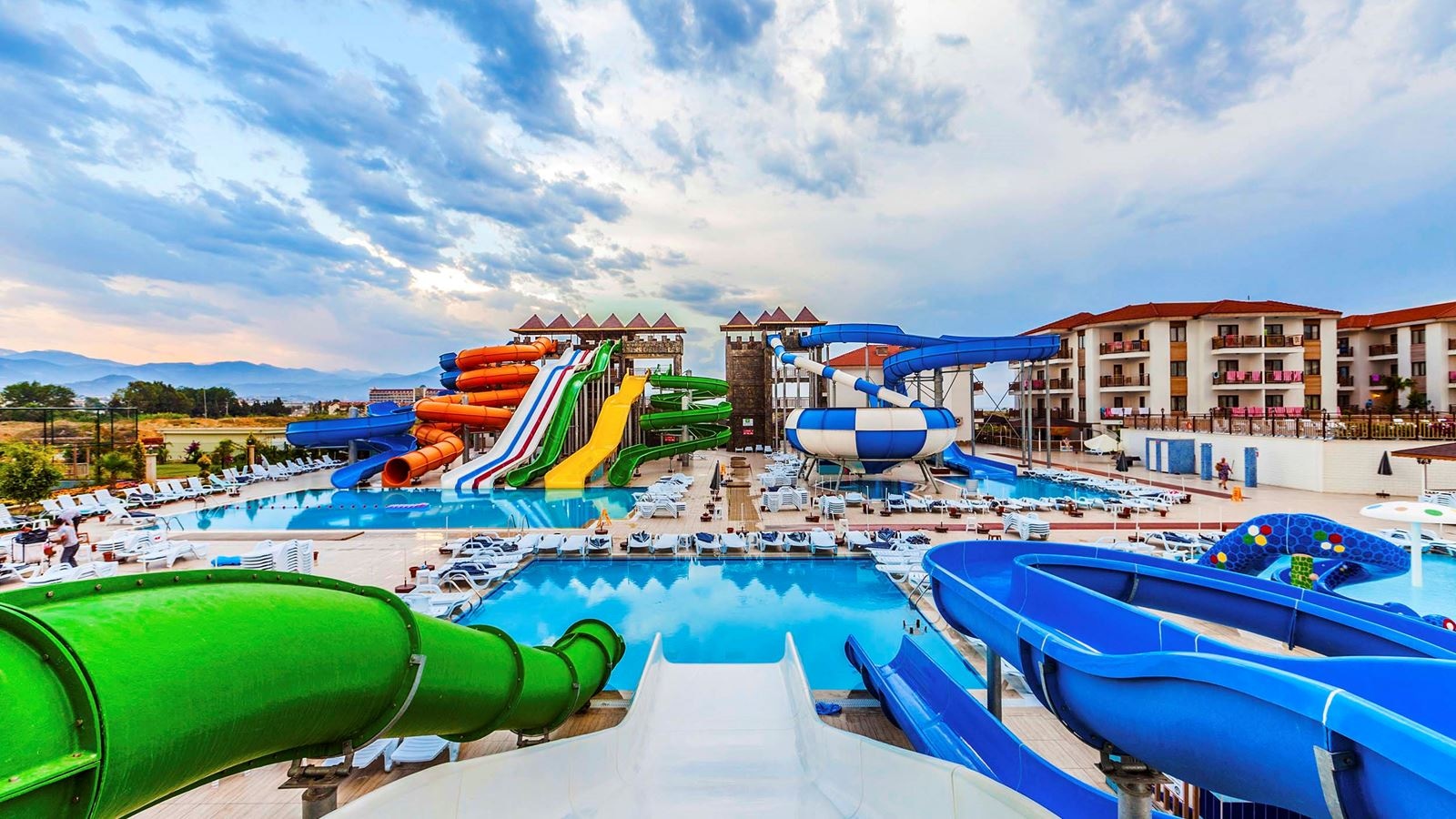 water-park-water-park