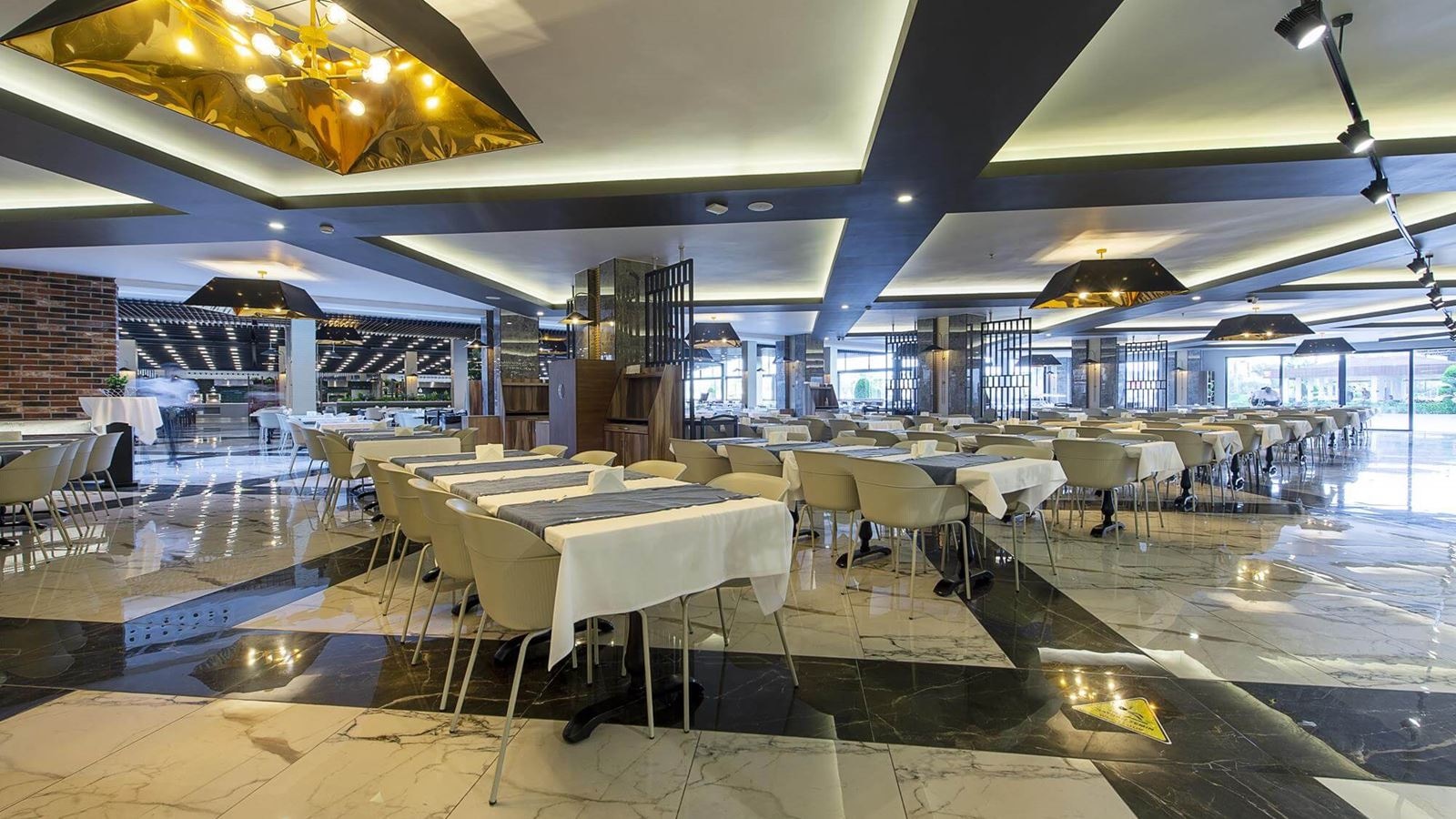 restaurants-main-restaurant