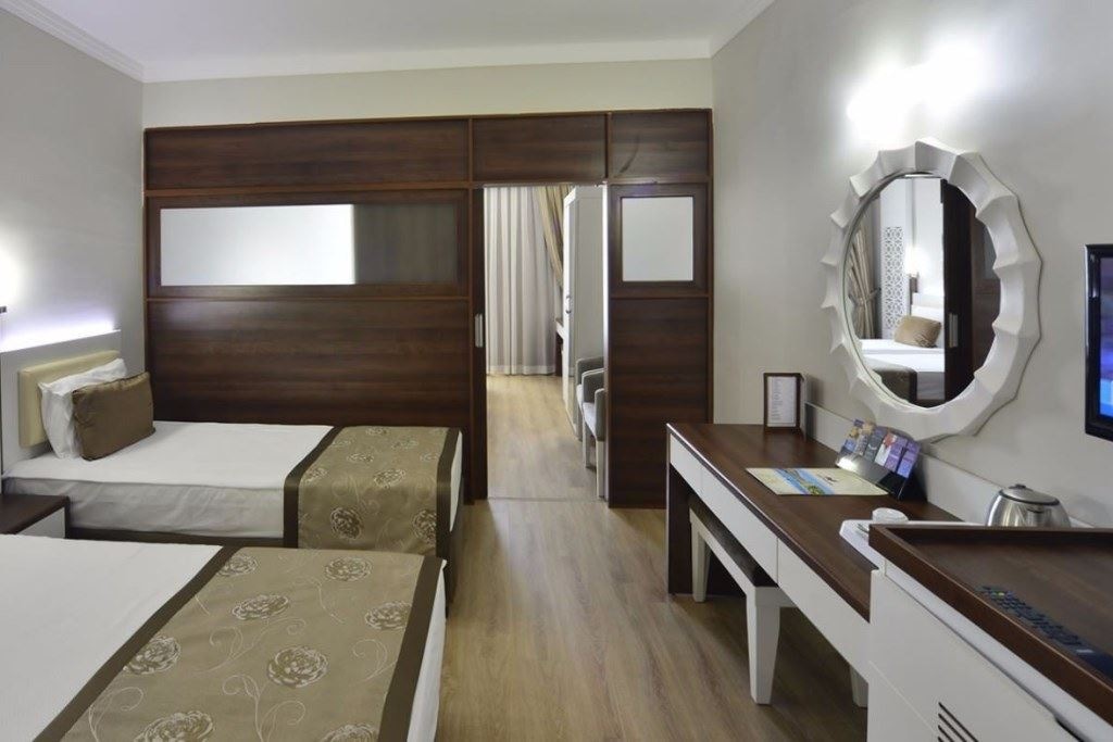 rooms-family-2-bedrooms