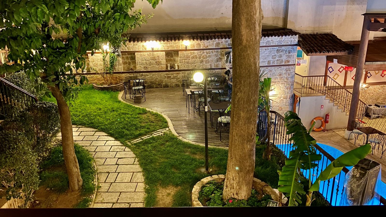 bars-pool-bar