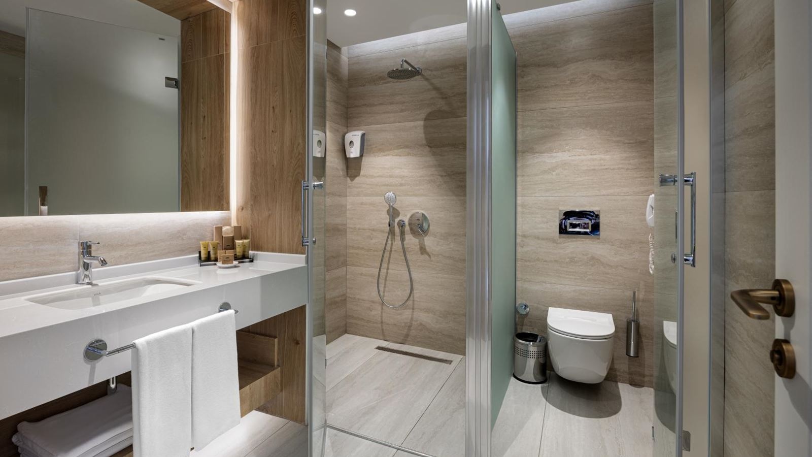 Готель Marvida Family Eco - Hotel Family Room Ванна кімната