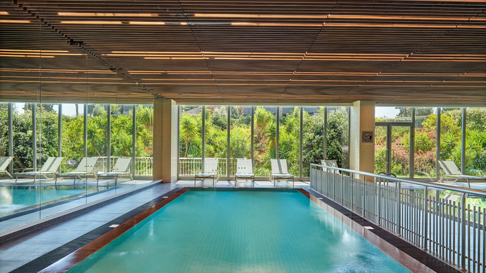 pools-indoor-childrens-pool