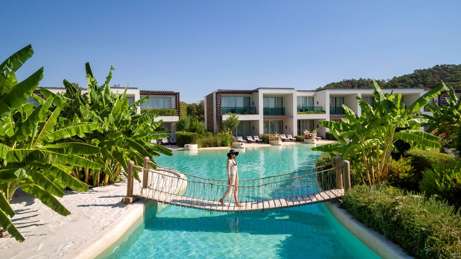 rooms-pool-villa