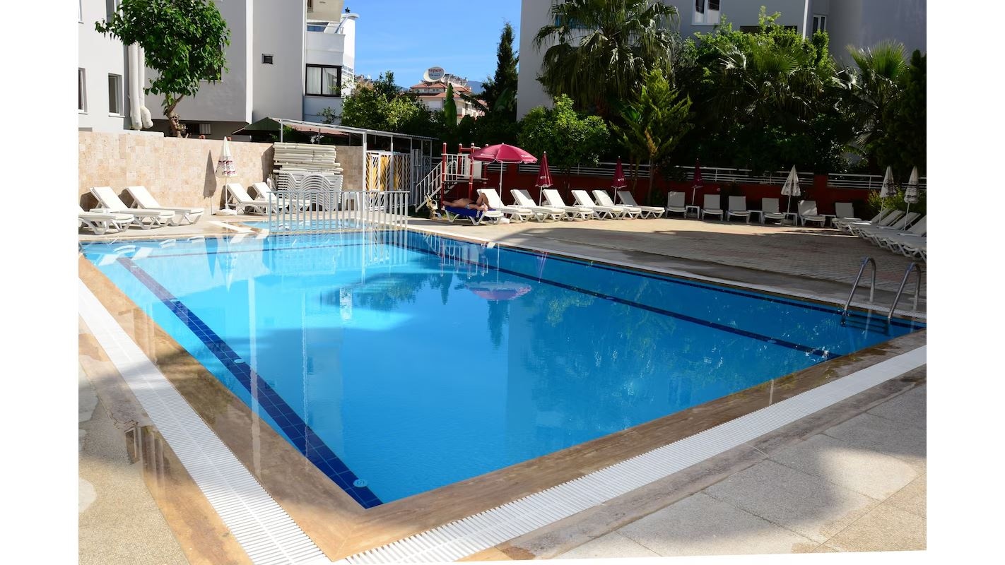 pools-outdoor-pool