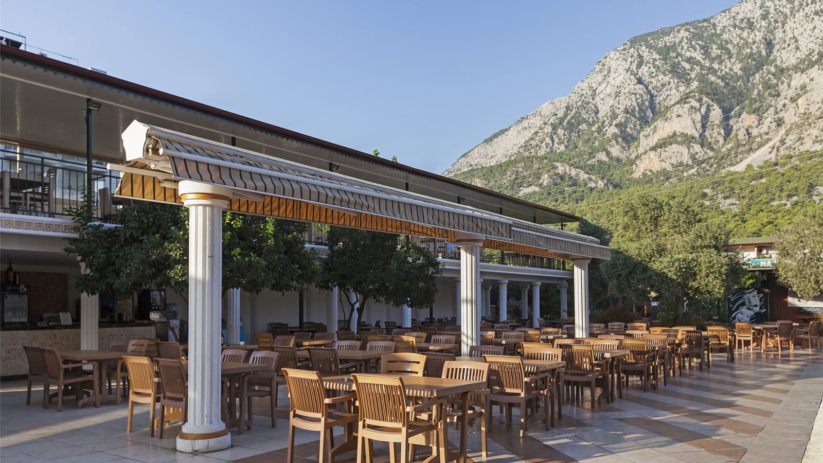 restaurants-main-restaurant