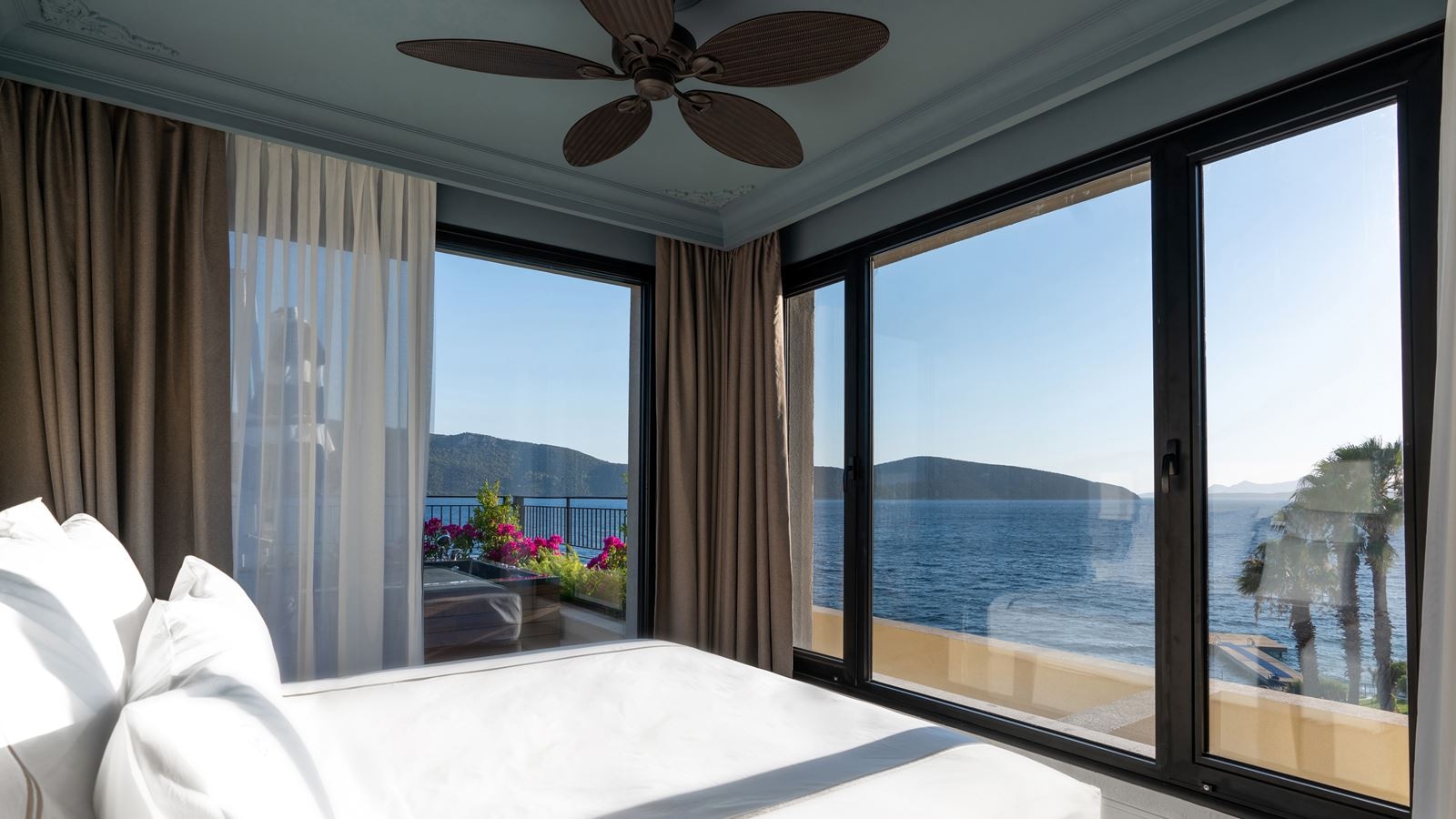 rooms-jacuzzi-suite