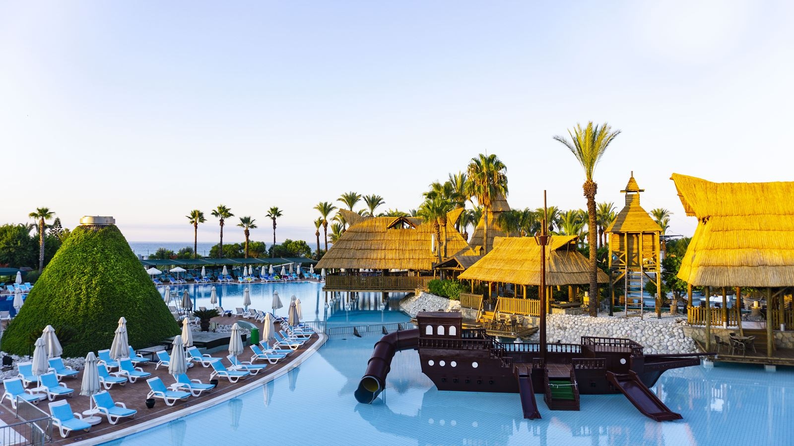 pools-outdoor-pool
