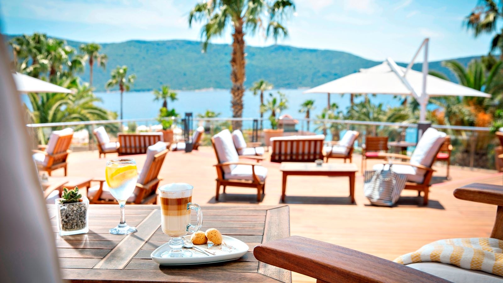 bars-beach-bar