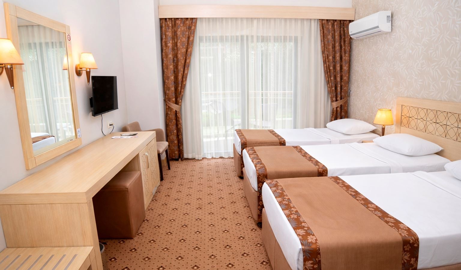 rooms-standard-room