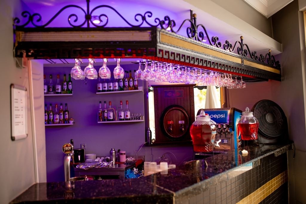 bars-pool-bar