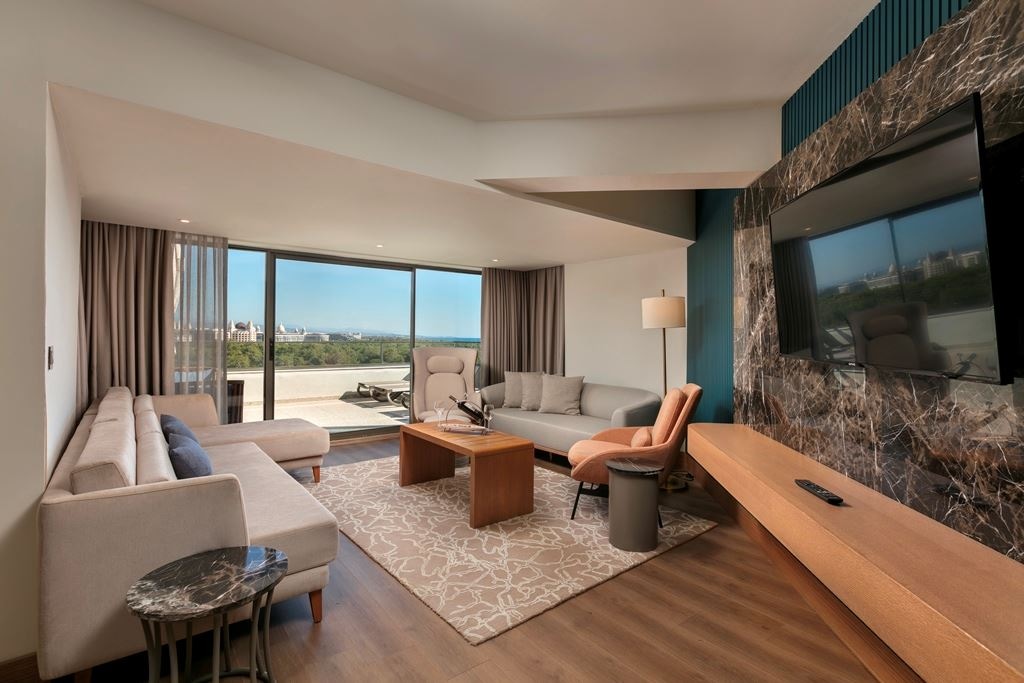 rooms-king-suite