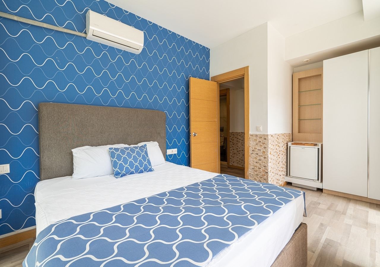 rooms-garden-family-room