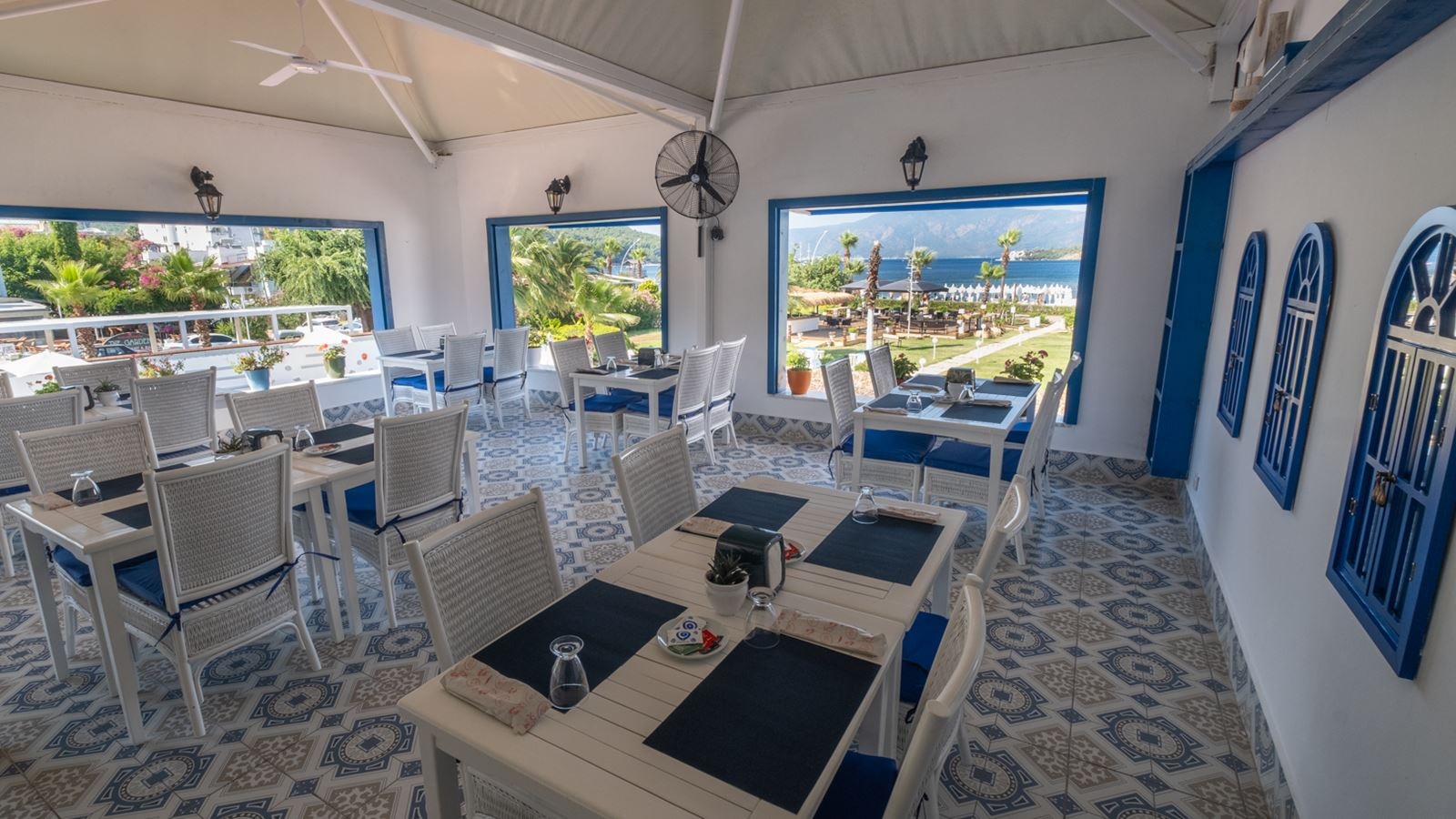 restaurants-main-restaurant