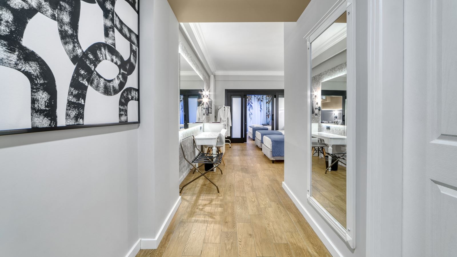 rooms-family-room-sea-view