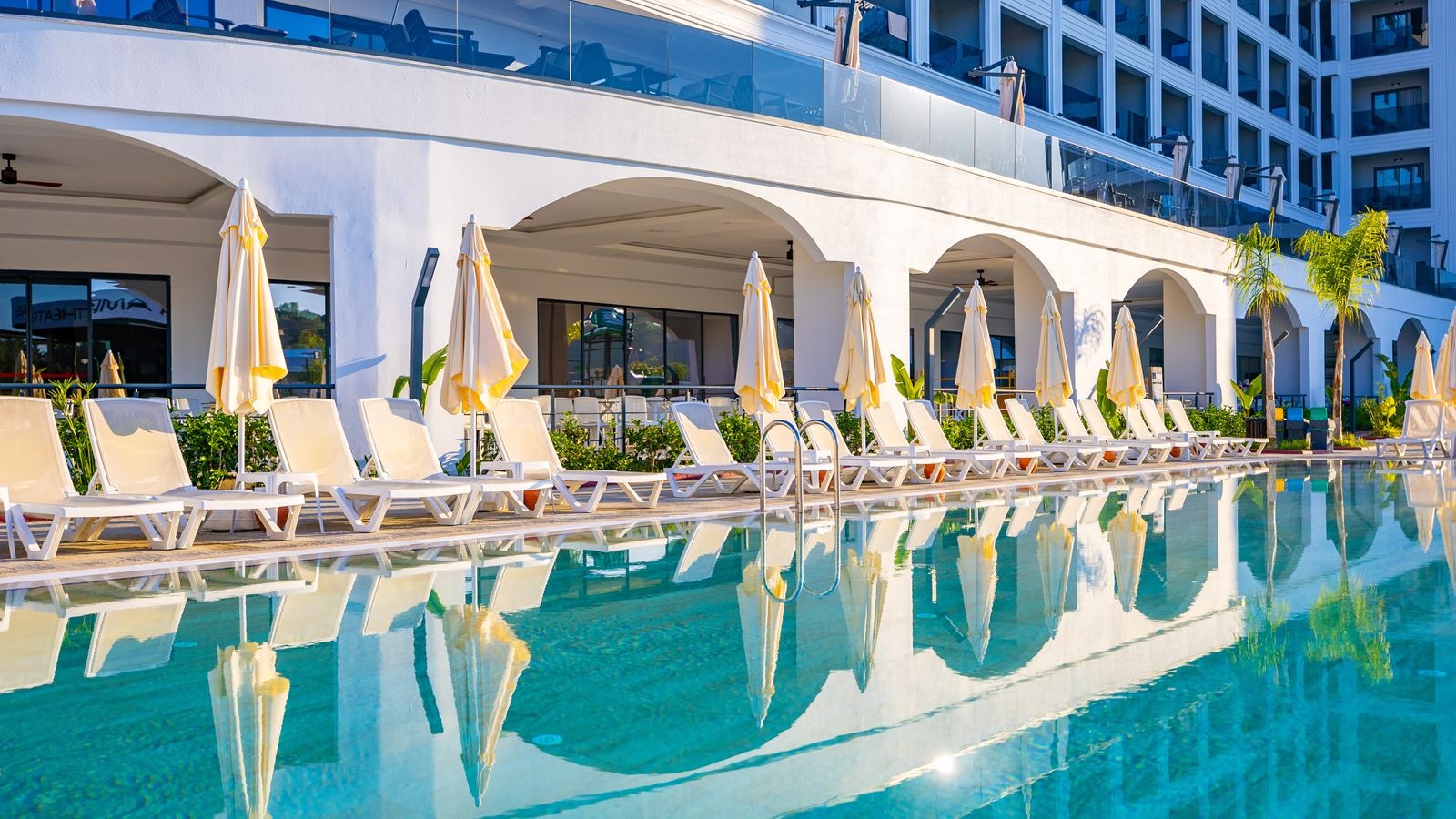 pools-outdoor-pool