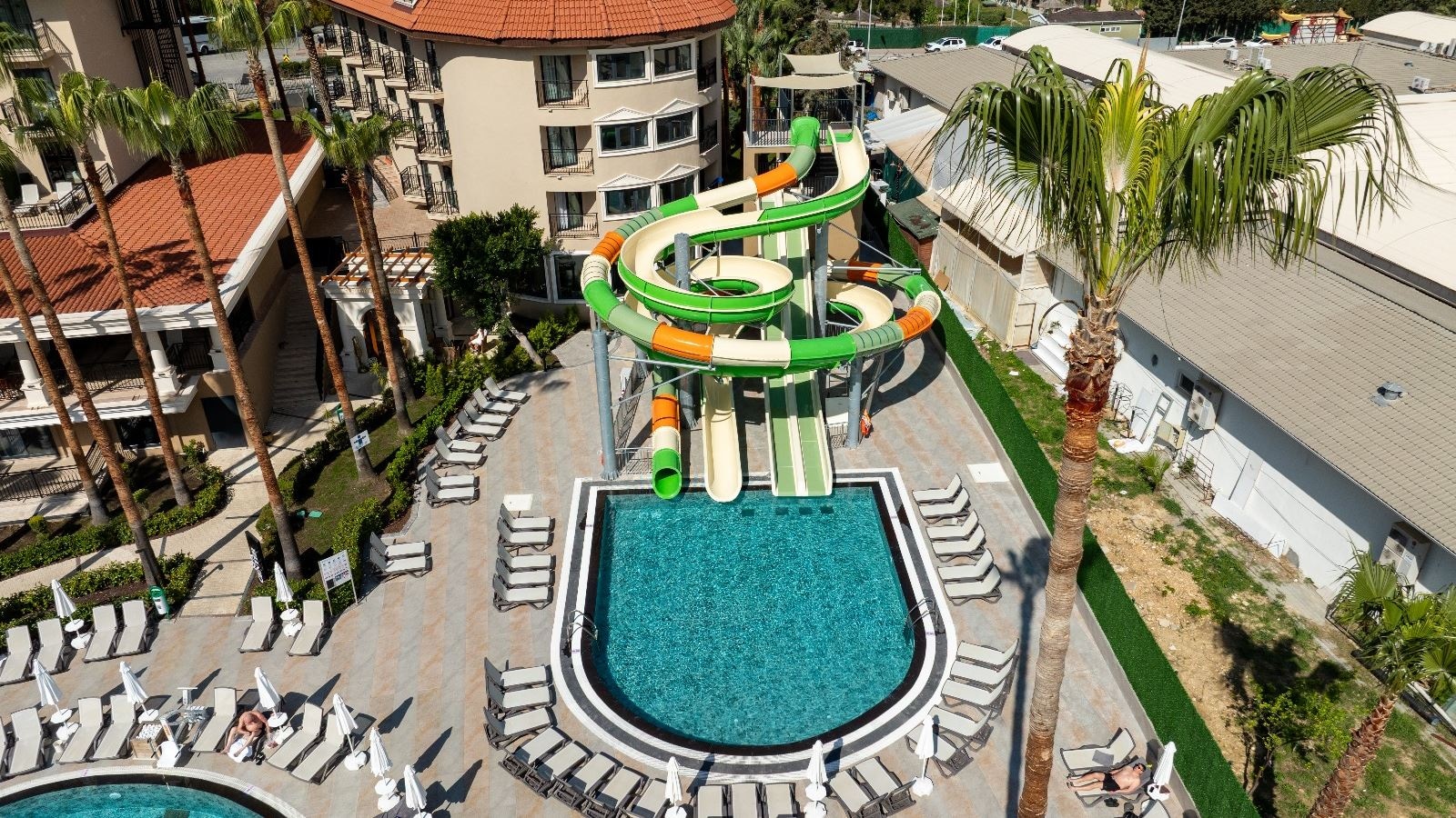 water-park-water-park