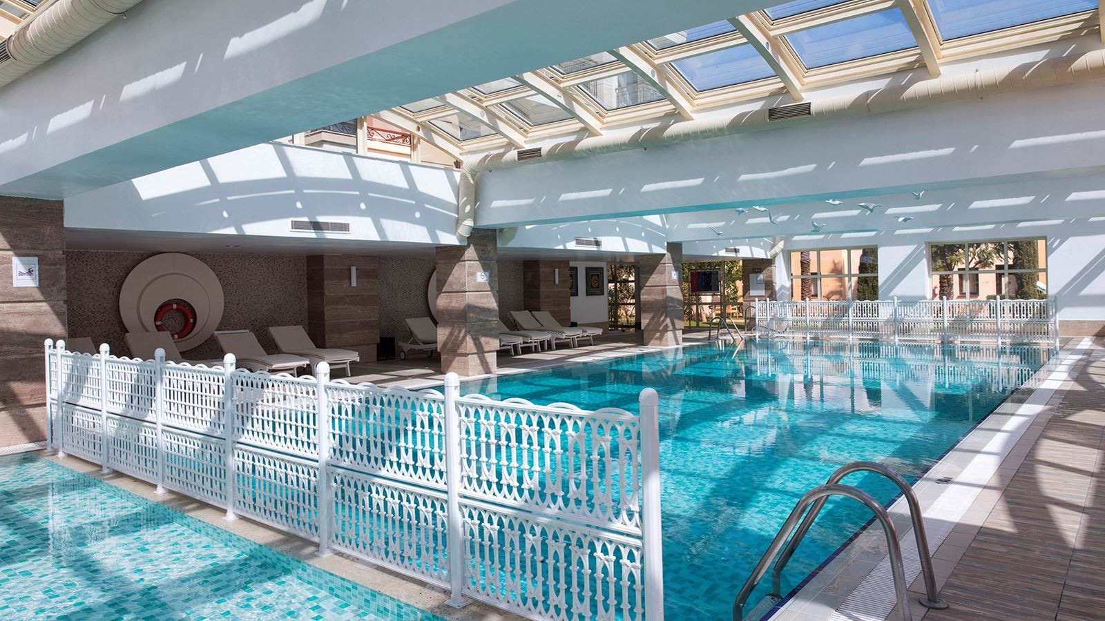 pools-indoor-pool