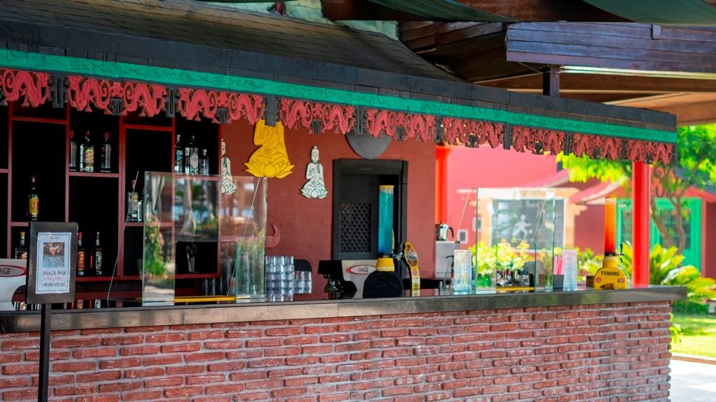 bars-snack-bar