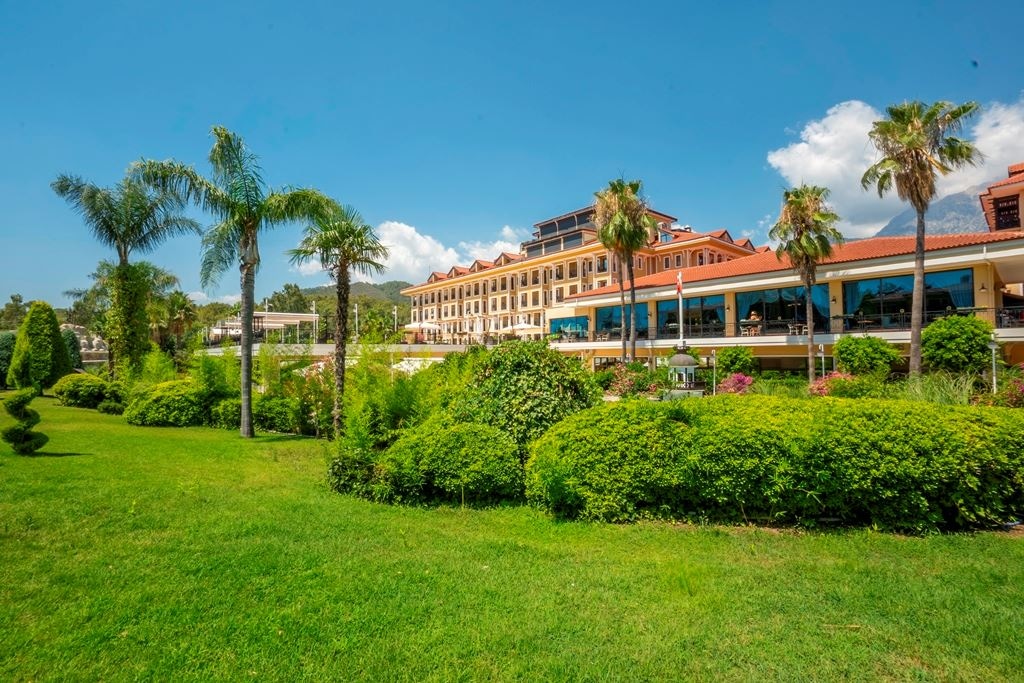 general-main-building