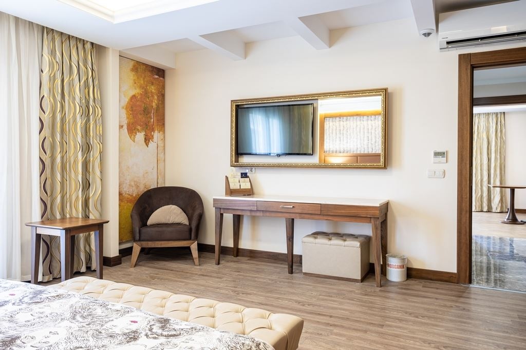 rooms-garden-deluxe-suit