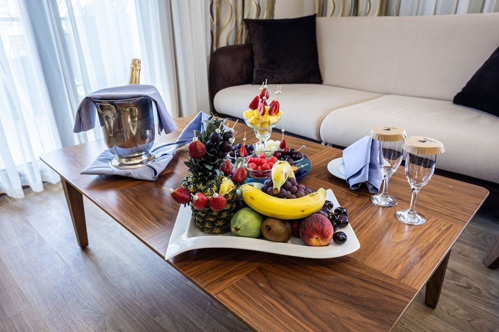 rooms-garden-deluxe-suit