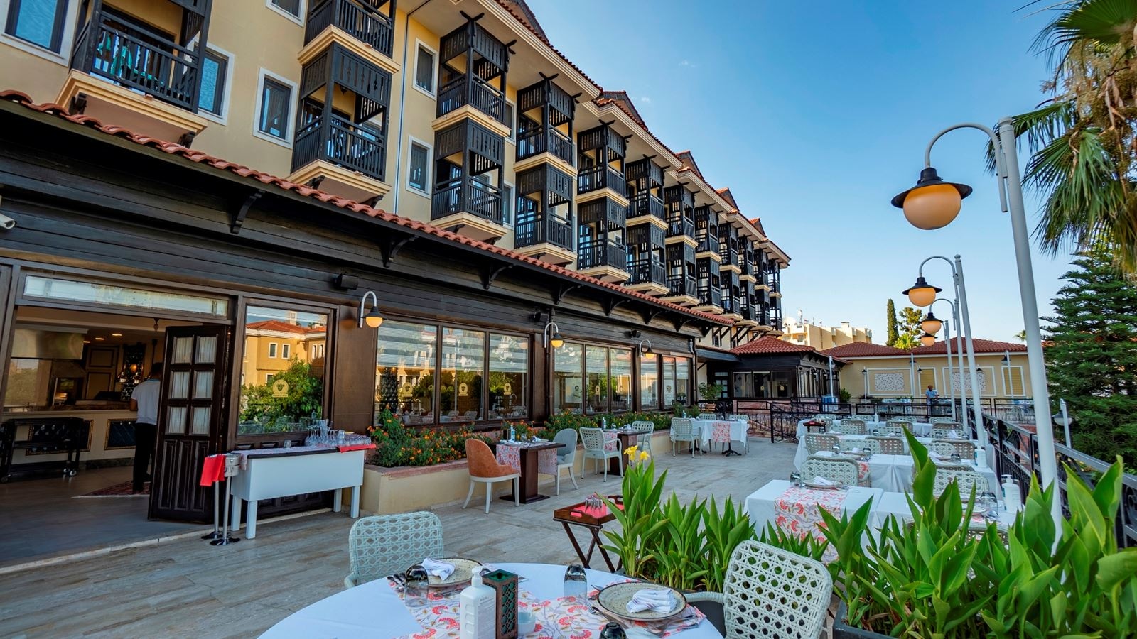 restaurants-lalezar-ala-carte