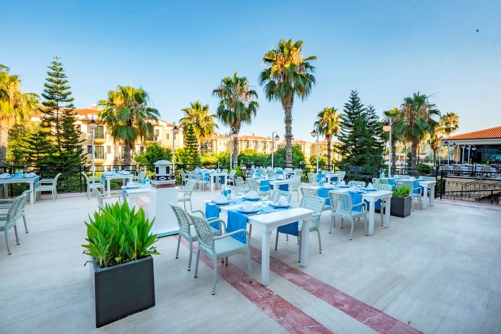 restaurants-aqua-blue-ala-carte
