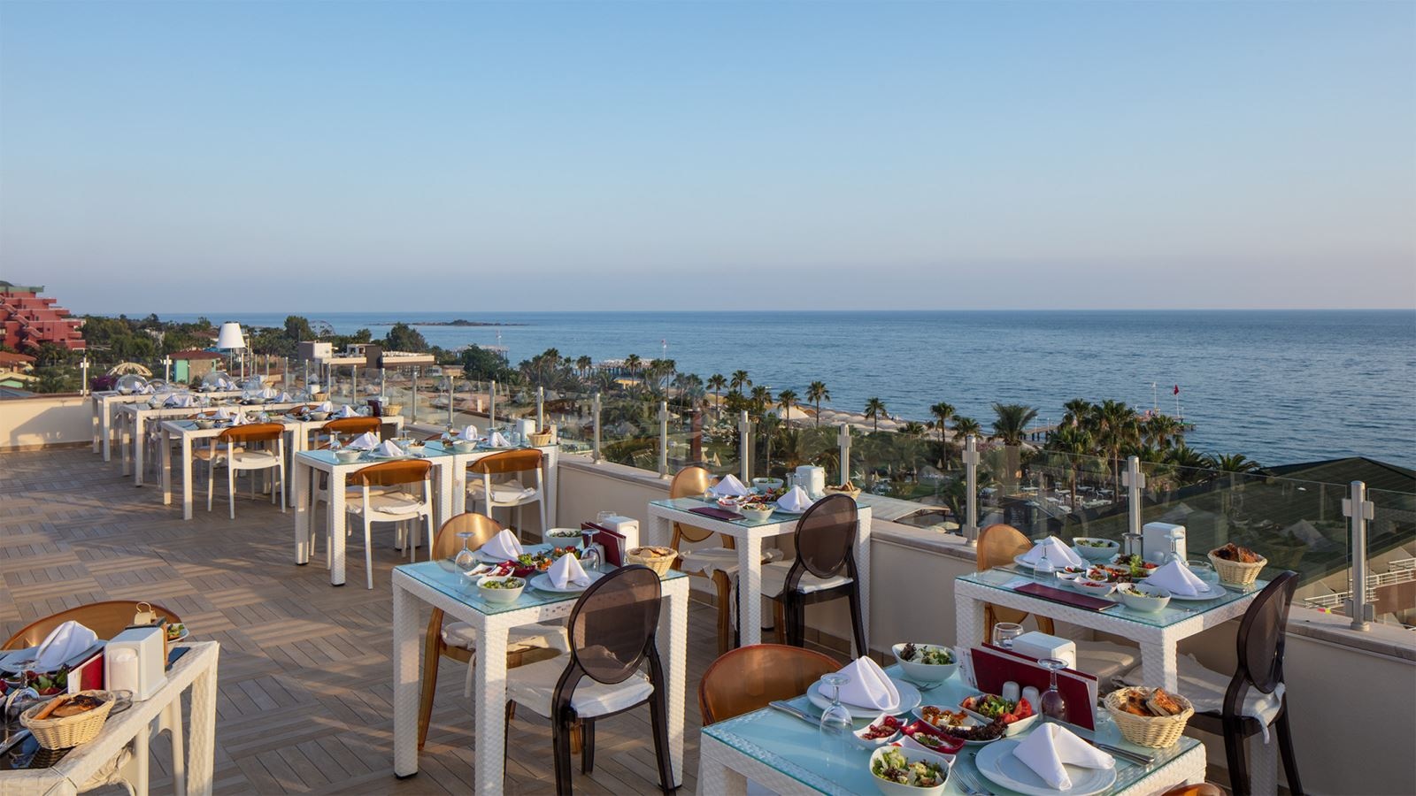 restaurants-sunset-terrace-fish-restorant