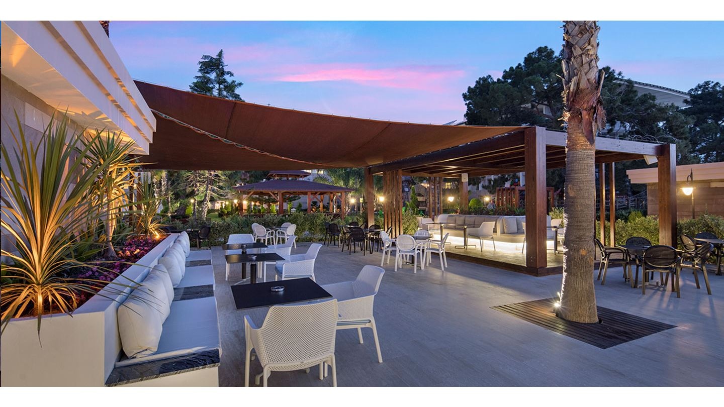 bars-pool-bar-2