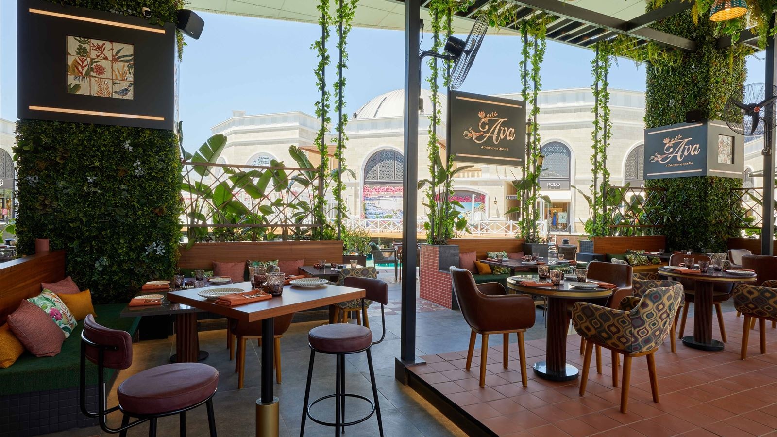 restaurants-ava