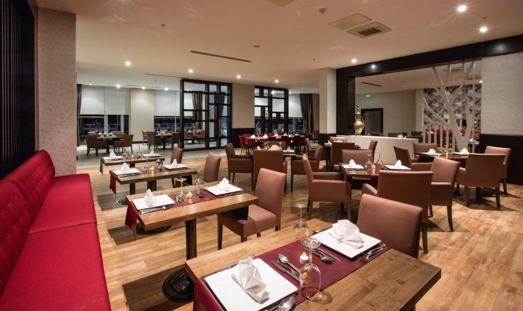 restaurants-restaurants