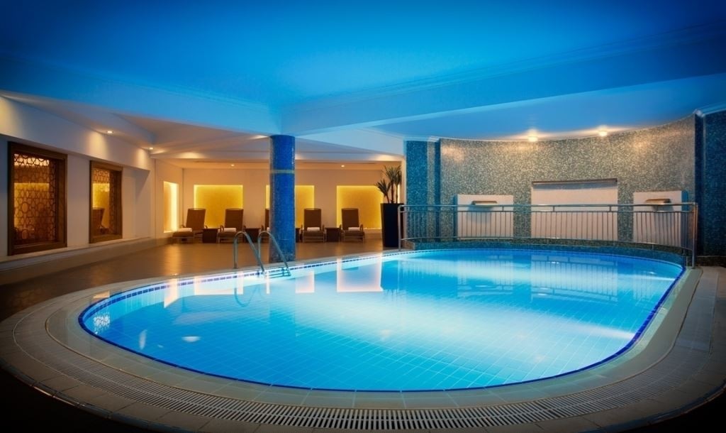 pools-indoor-pool