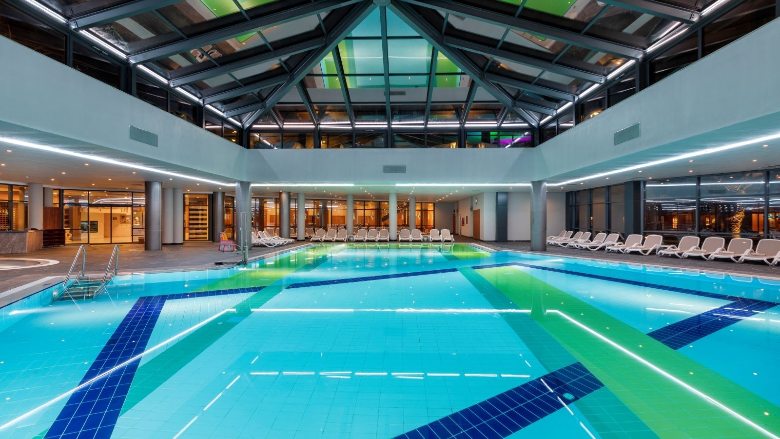 pools-indoor-pool