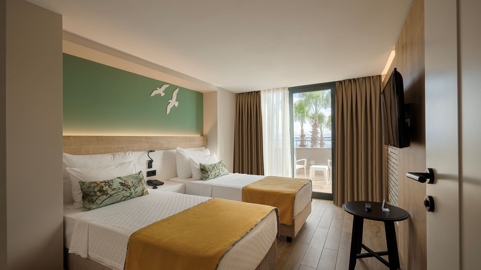 rooms-family-suite-2-bedrooms