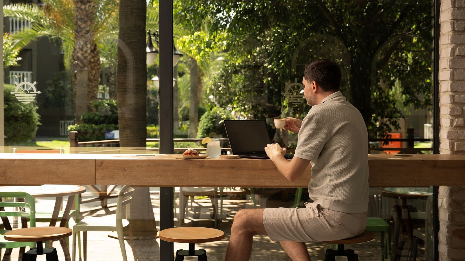 restaurants-patisserie-pine