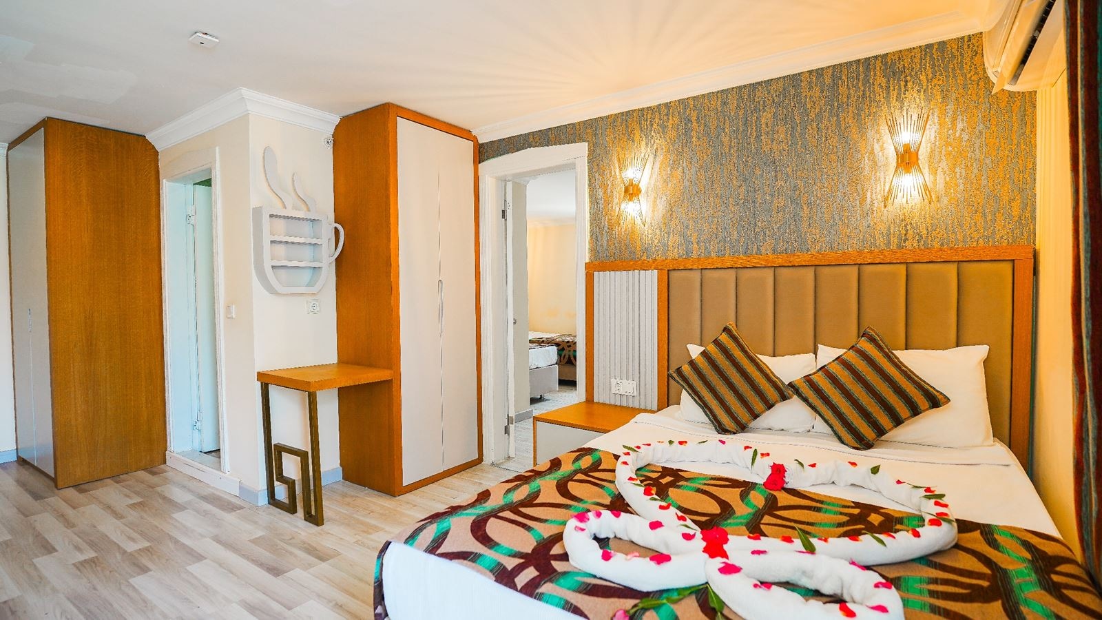 rooms-family-rooms