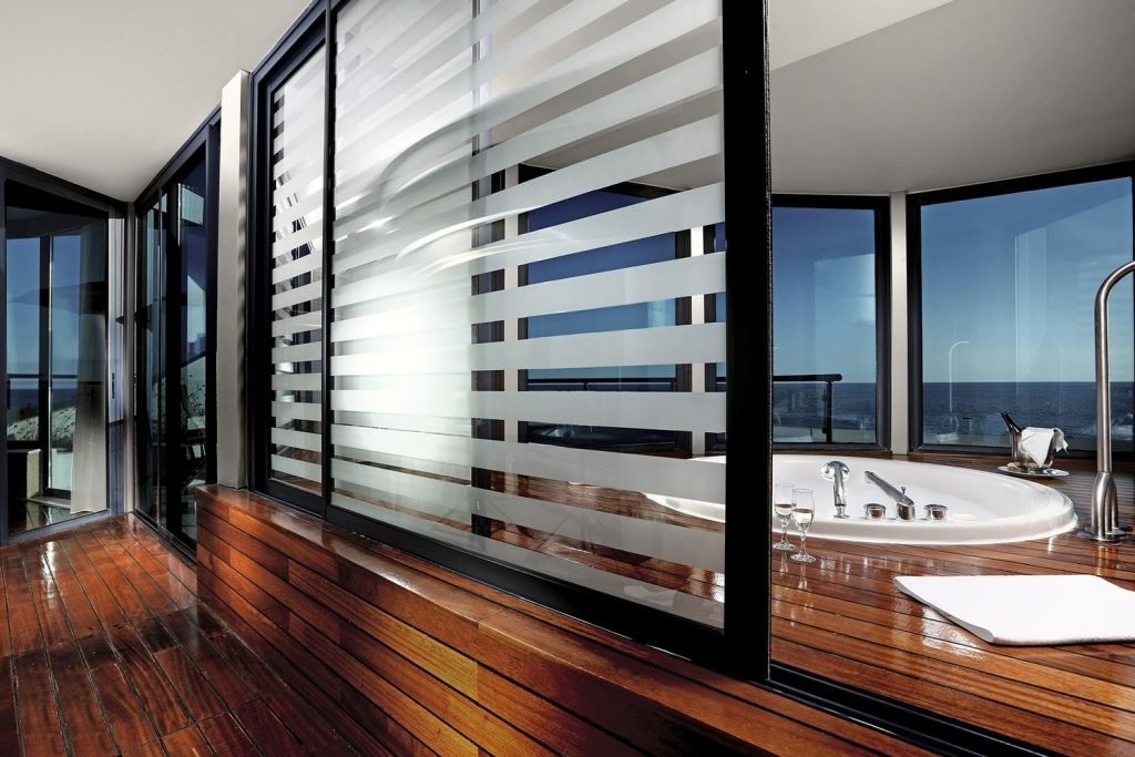 rooms-deluxe-suite