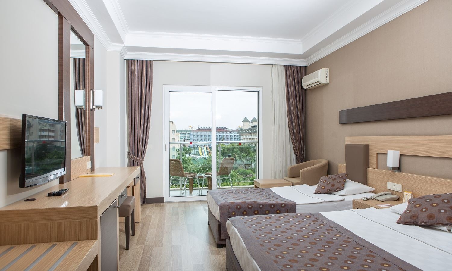 rooms-economy-room