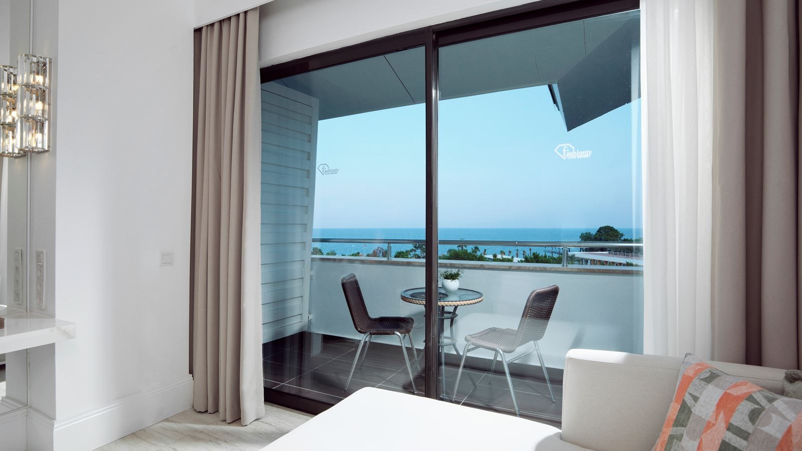 rooms-pearl-executive-suite