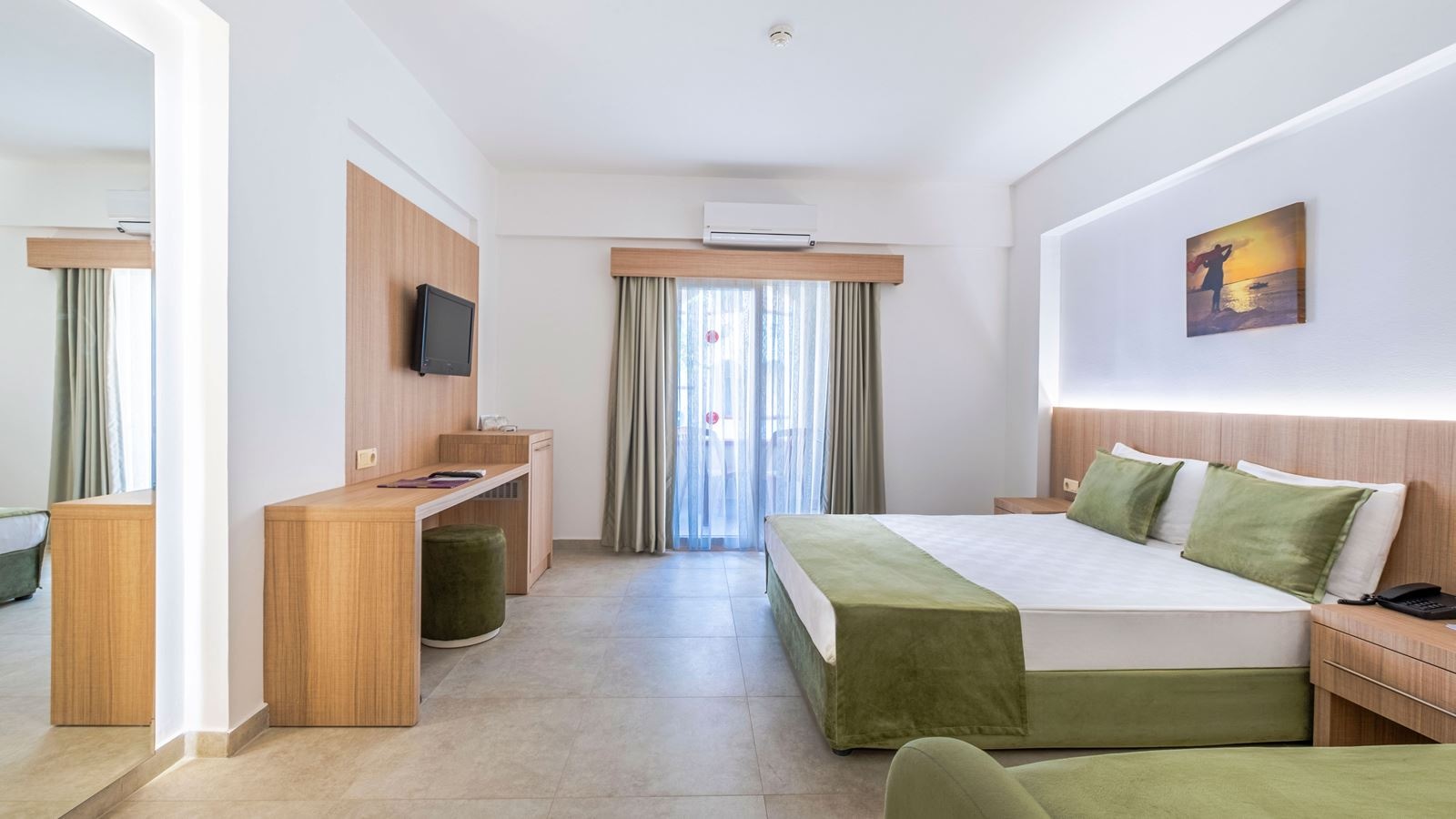 rooms-club-standard-room