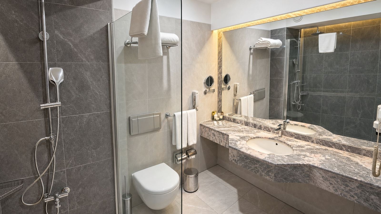 rooms-standard-room-land-view