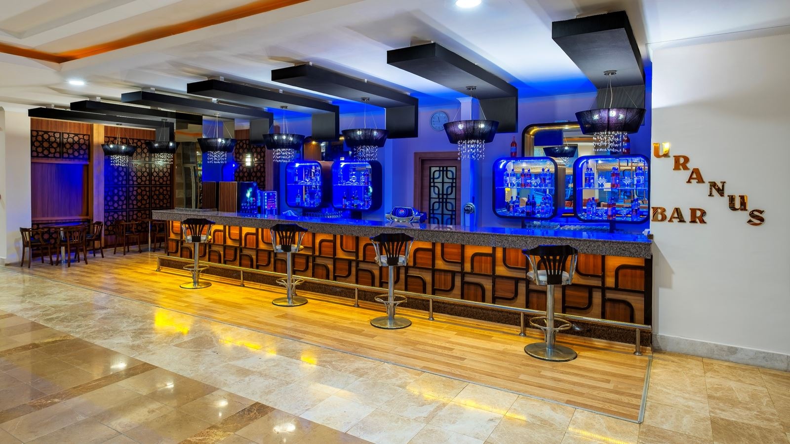 bars-lobby-bar