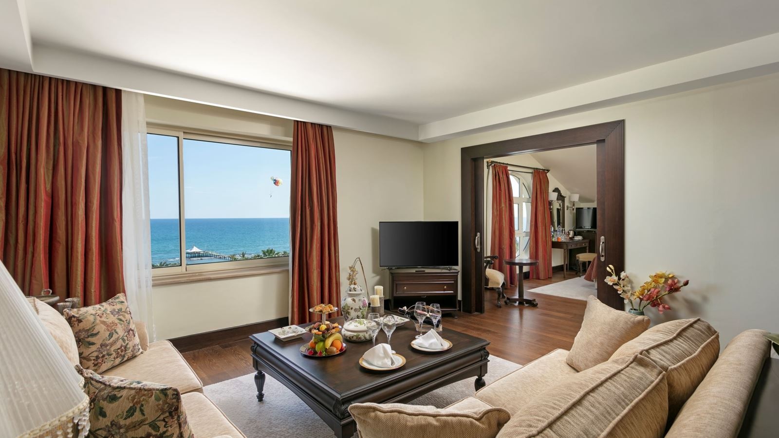 rooms-royal-suite
