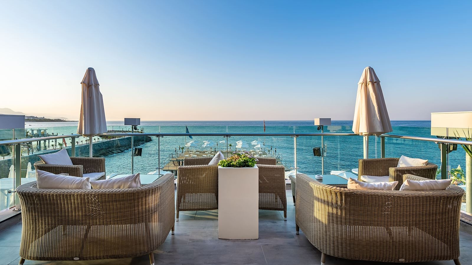 bars-beach-bar