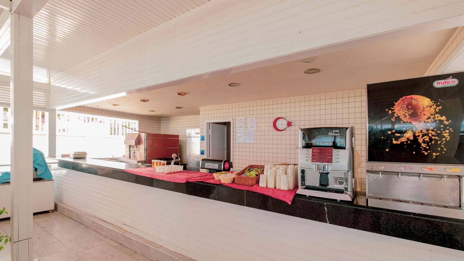 bars-snack-bar