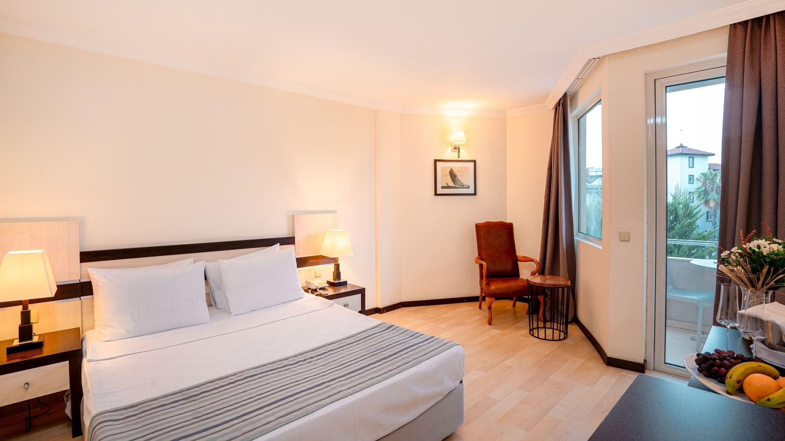 rooms-standard-room