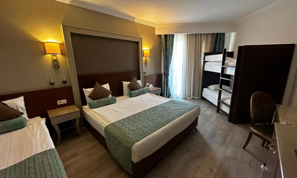 rooms-standard-bunkbed-room